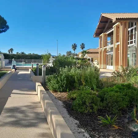 Port Thalasso Base Nature Fréjus